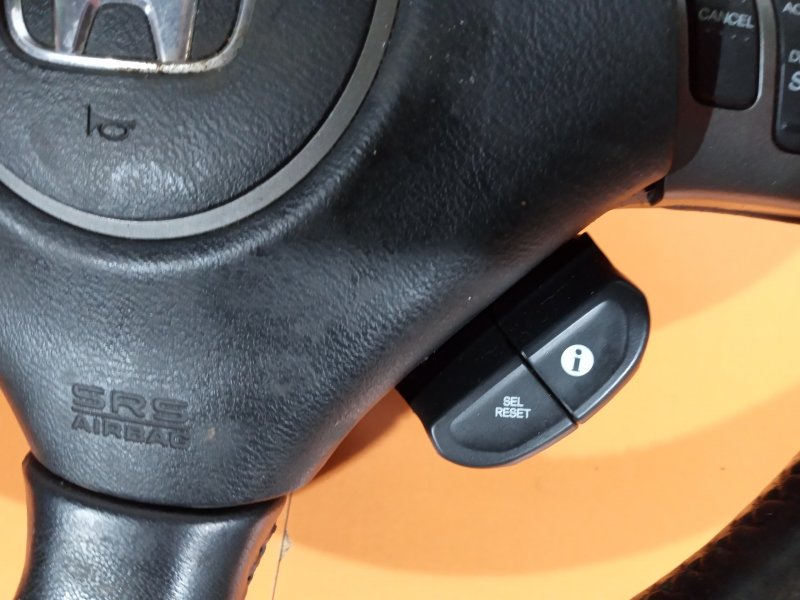 Кнопки мультимедиа на руль Honda Accord 7 2002-2008 Седан 2.4 бензин 35870-SEC-A11 контрактная