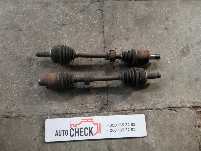 Полуось пл передний левый Honda Legend 2004-2012 Седан 3.5 бензин J35A 44306-SJA-000 контрактная