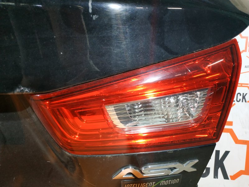 Фонарь задний правый внутренний Mitsubishi ASX 2012 Паркетник 1.6 бензин 8336A088 Б/У