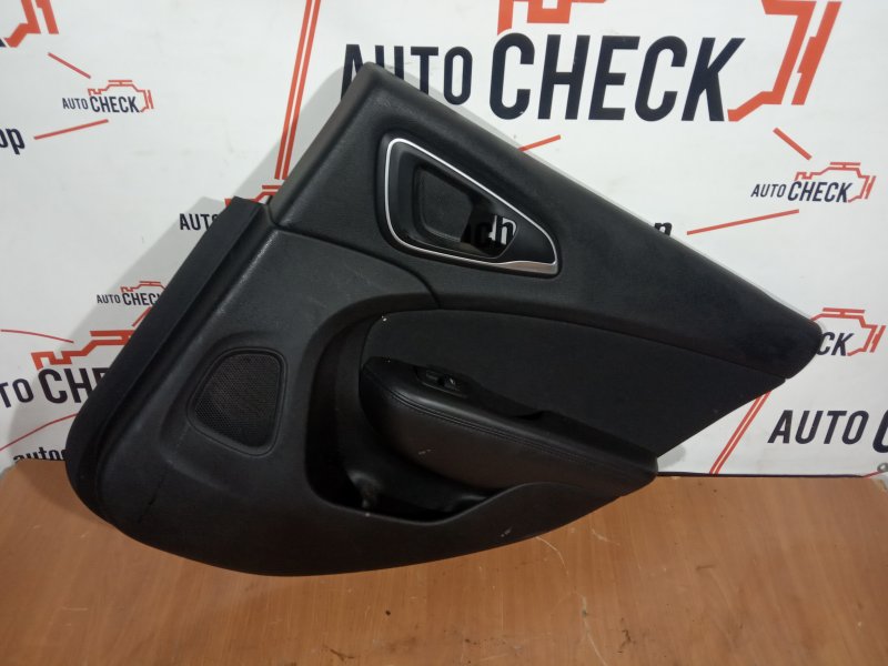 Задняя правая карта двери задняя правая Chrysler 200 2015 2.4 5VD981L2AA Б/У