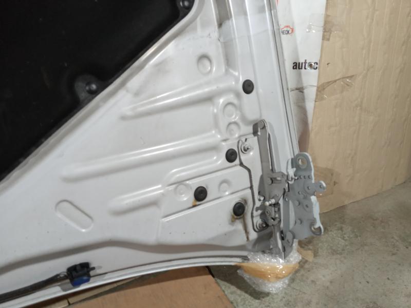Петля капота левая BMW F 30 2012-2017 Седан 2.0 дизель 41 61 7 286 343 контрактная