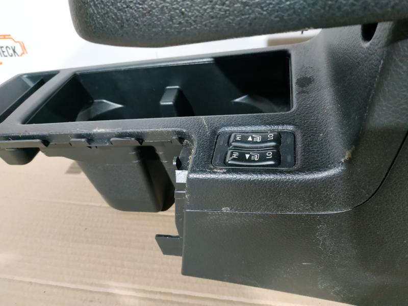 Подлокотник Subaru XV Внедорожник 2.0 бензин