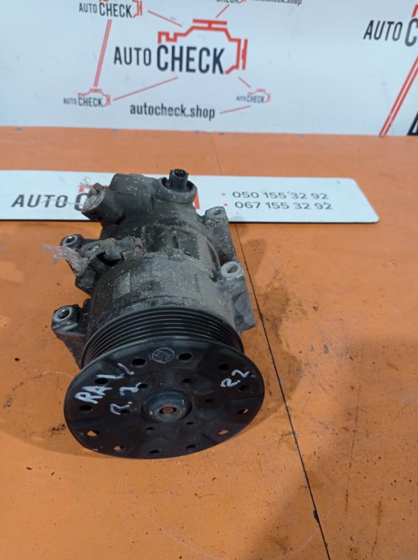 Компрессор кондиционера Toyota RAV 4 2006 Внедорожник 2.0 88310-42250 Б/У