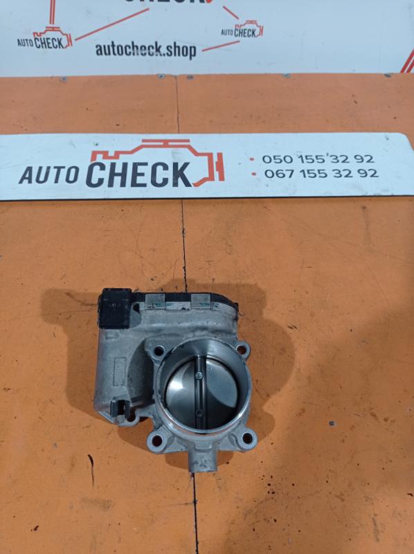 Дроссельная заслонка Ford Focus 2014 Хетчбек 2.0 бензин DS7Z-9E926-C Б/У