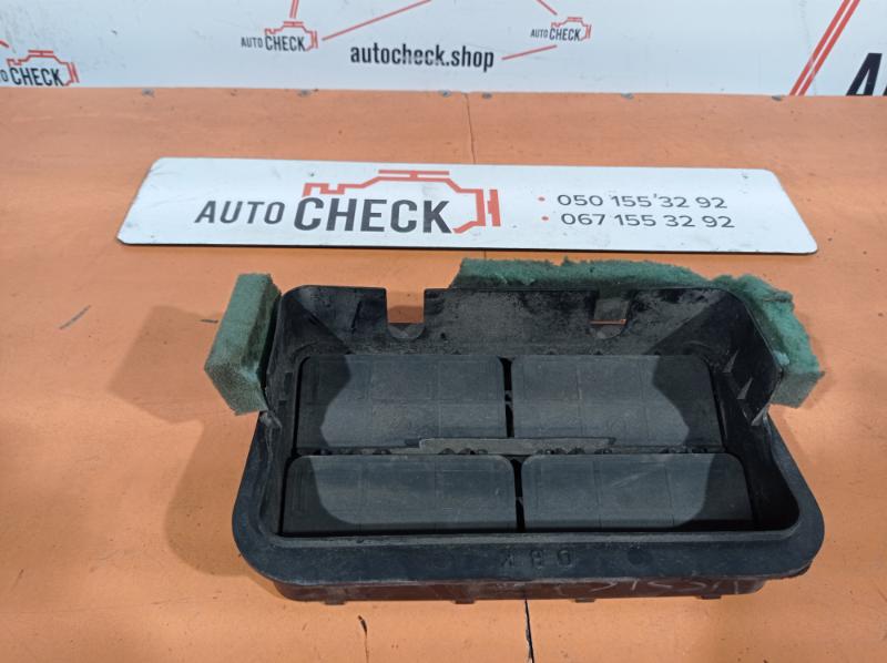 Клапан вентиляции кузова Subaru Outback B13 2007 Внедорожник 2.5 бензин 72651AG030 Б/У