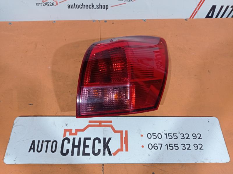 Фонарь задний правый внешний Nissan Qashqai 2007 Внедорожник 2.0 бензин 26550-JD000 Б/У