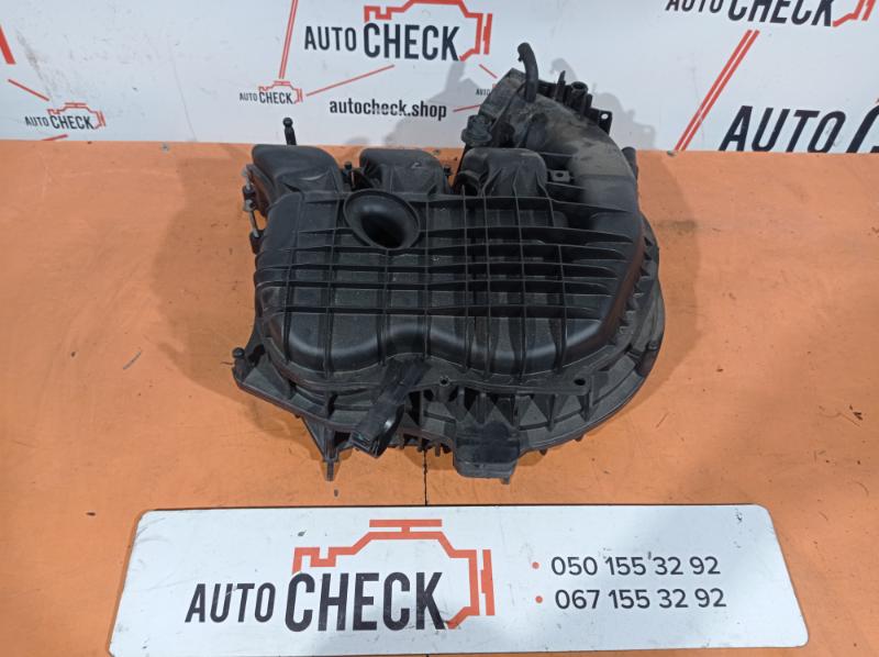 Впускной коллектор Dodge Grand Caravan 2011-2020 3.6 5184693AE Б/У
