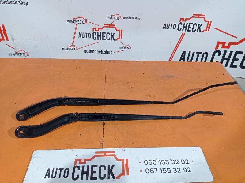 Дворник лобового стекла Dodge Grand Caravan 2011-2020 3.6 68028438AA Б/У