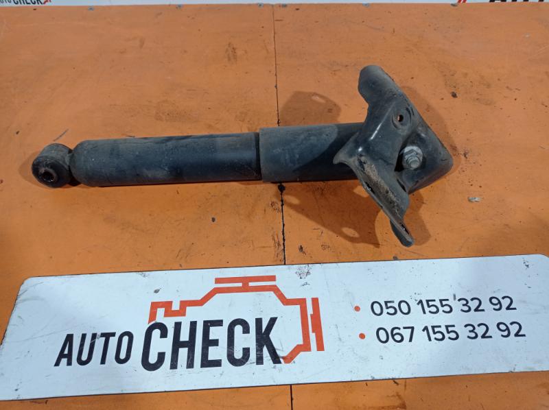 Стойка задняя левая Dodge Grand Caravan 2011-2020 3.6 68144549AF Б/У