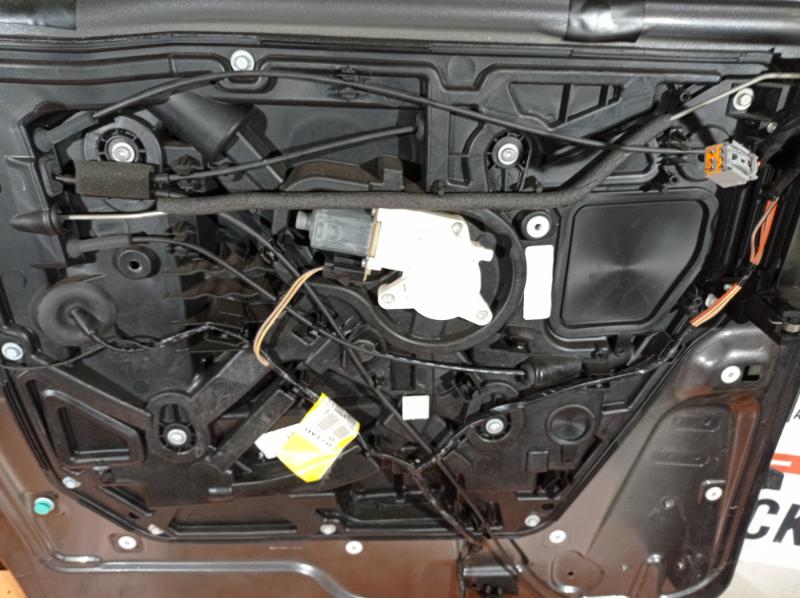 Дверь зл Grand Caravan 2011-2020 3.6