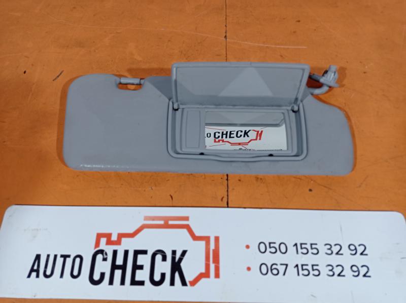 Козырек солнцезащитный правый Honda CR-V 3 2007-2012 Внедорожник 2.2 дизель Б/У