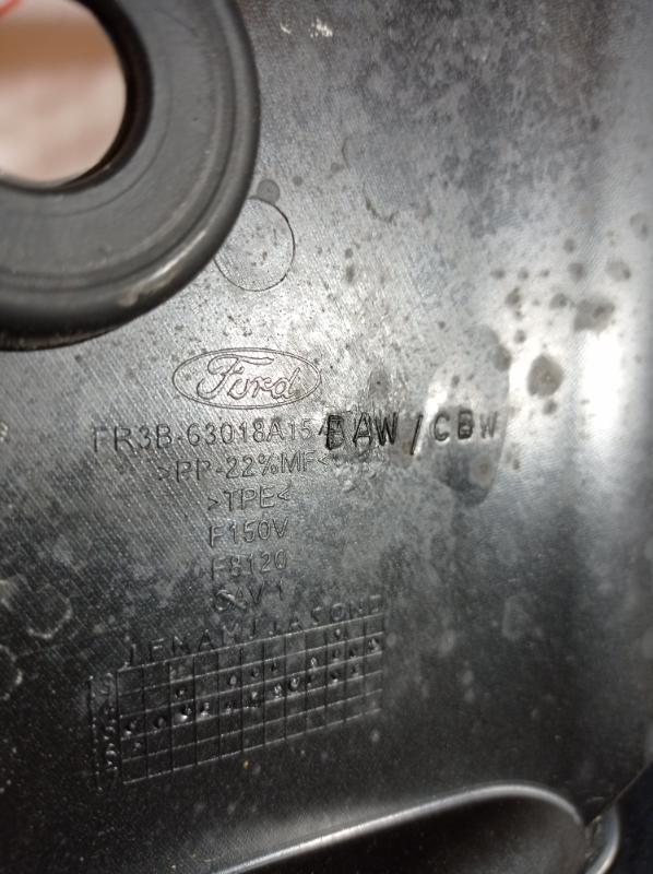 Жабо Ford Mustang Седан 2.3