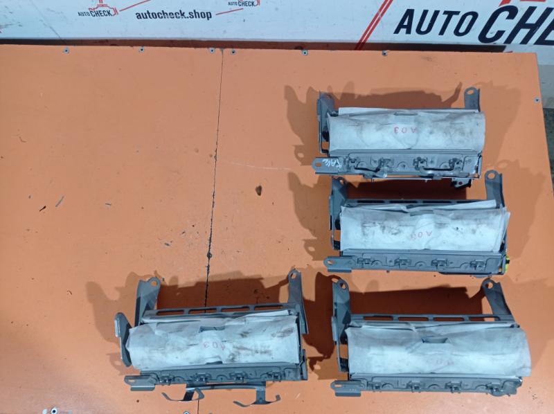 Подушка безопасности в колени Toyota RAV 4 2006 Внедорожник 2.0 Б/У