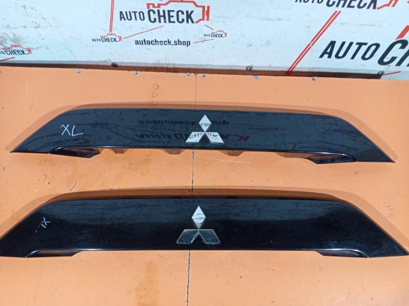 Накладка крышки багажника Mitsubishi XL 2007 Внедорожник 2.2 дизель 6515A012 Б/У