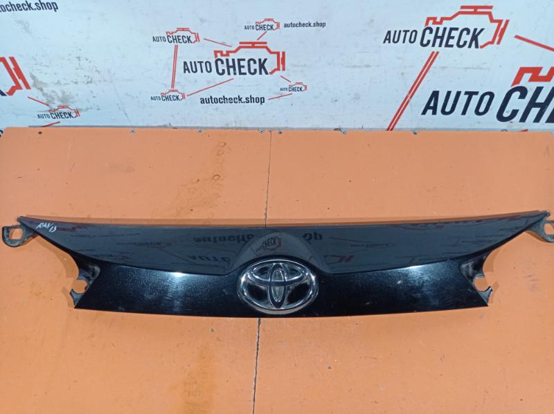 Накладка крышки багажника Toyota RAV 4 2013 Внедорожник 2.0 76801-42220-A0 Б/У
