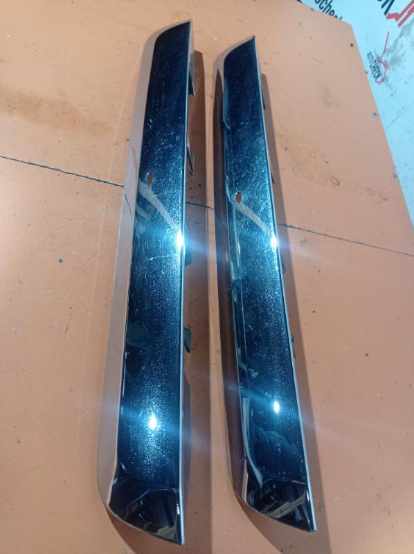 Накладка крышки багажника X-Trail T31 2008 Внедорожник 2.0 дизель
