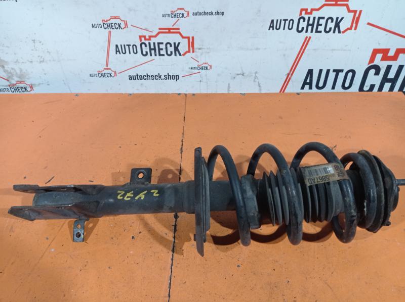 Стойка передняя правая Jeep Patriot 2012 внедорожник 2 бензин 5168218AB контрактная