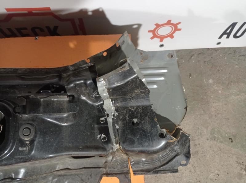 Задняя панель кузова Toyota RAV 4 Внедорожник 2.0