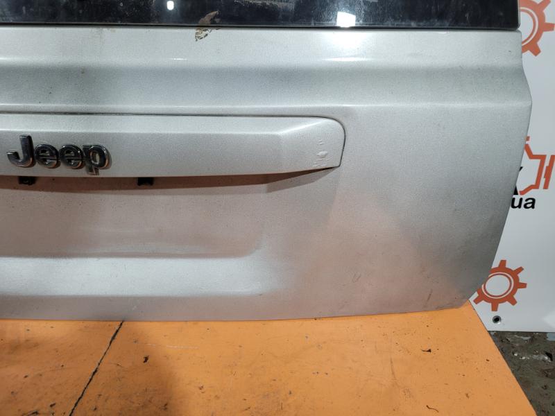 Дверь багажника Jeep Patriot внедорожник 2.4 бензин