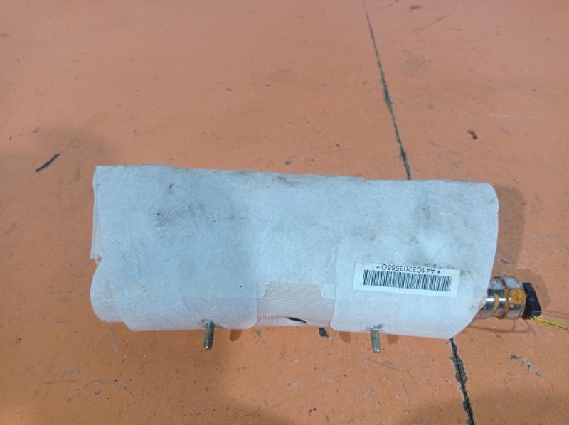 Подушка безопасности в колени правая Toyota Camry 2012 седан 2.5 73900-06021-B1 контрактная