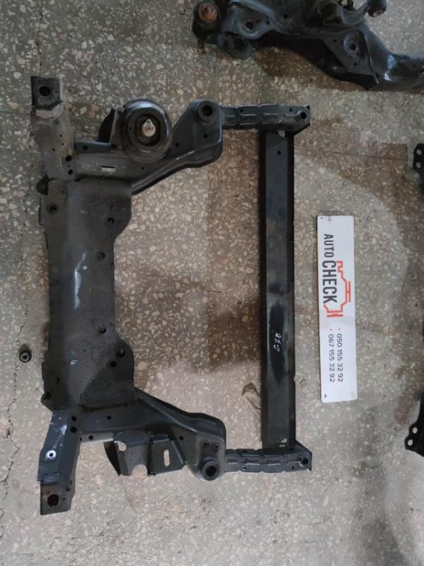 Передний подрамник Infiniti G35 2006 седан 3.5 54401-JK02A Б/У