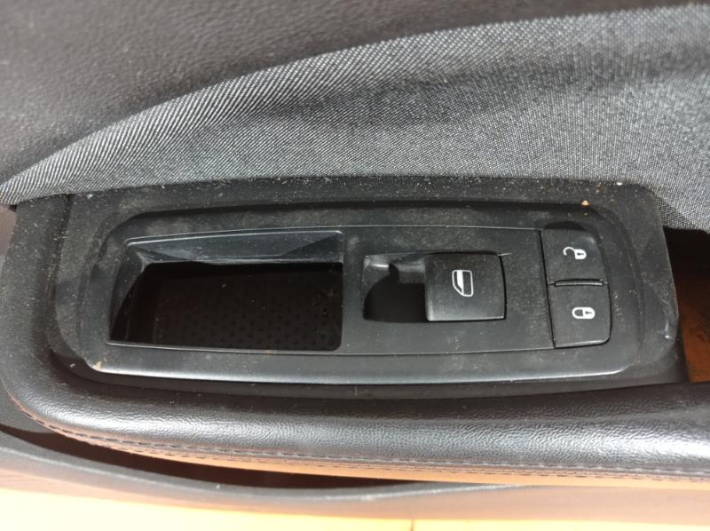 Блок управления стеклоподъемниками Dodge Dart 2013 седан 2.0 бензин 68271217AA Б/У