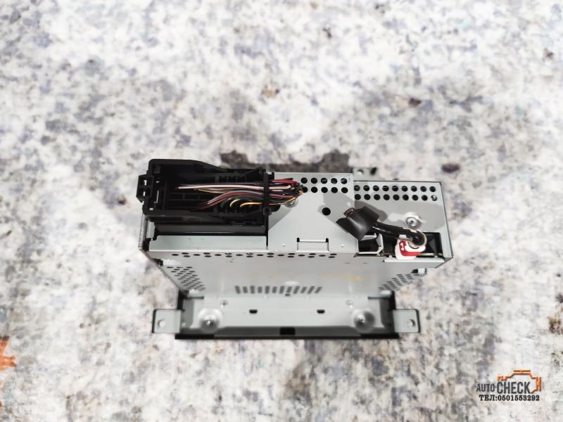 Магнитола Dart 2013 седан 2.0 бензин