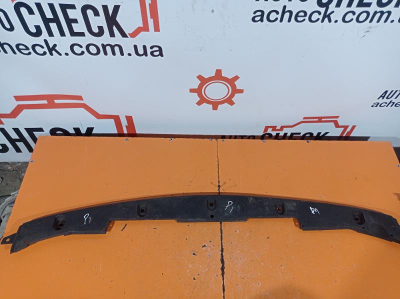 Защита бампера задняя Toyota Prius 2014 универсал 1.8 гибрид 7689147020 Б/У