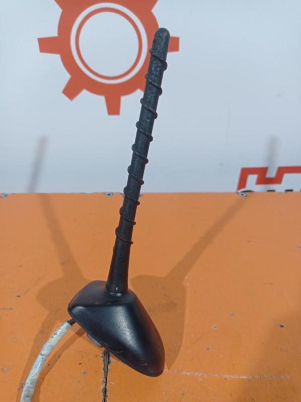 Антенна Toyota Prius 2014 универсал 1.8 гибрид 86309-52040 Б/У