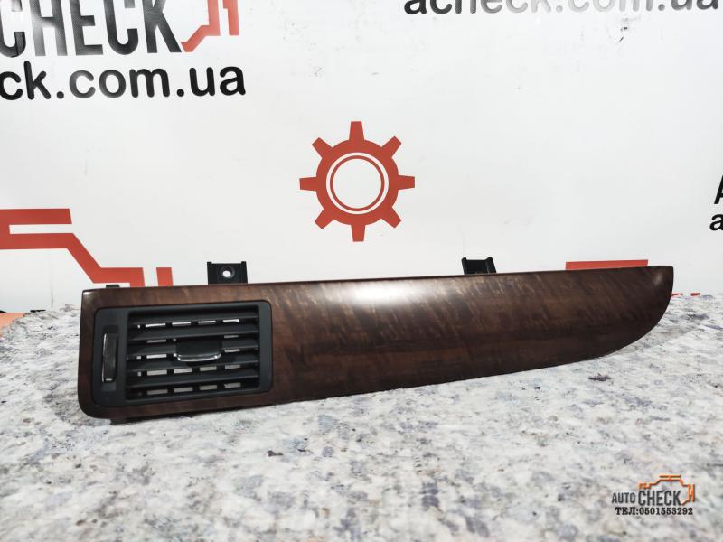 Дефлектор воздушный Nissan Armada 2008 внедорожник 5.6 Б/У