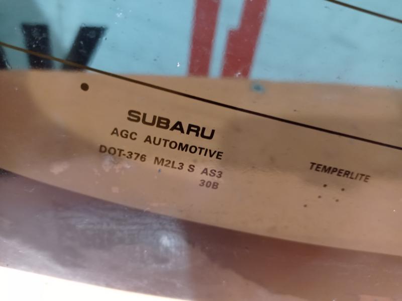Стекло задней ляды Subaru Outback B15 Внедорожник 3.5