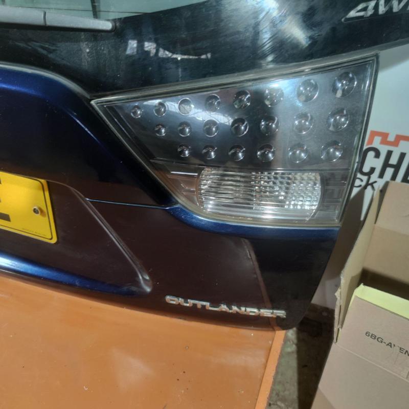 Крышка багажника Mitsubishi XL Внедорожник 2.2 дизель