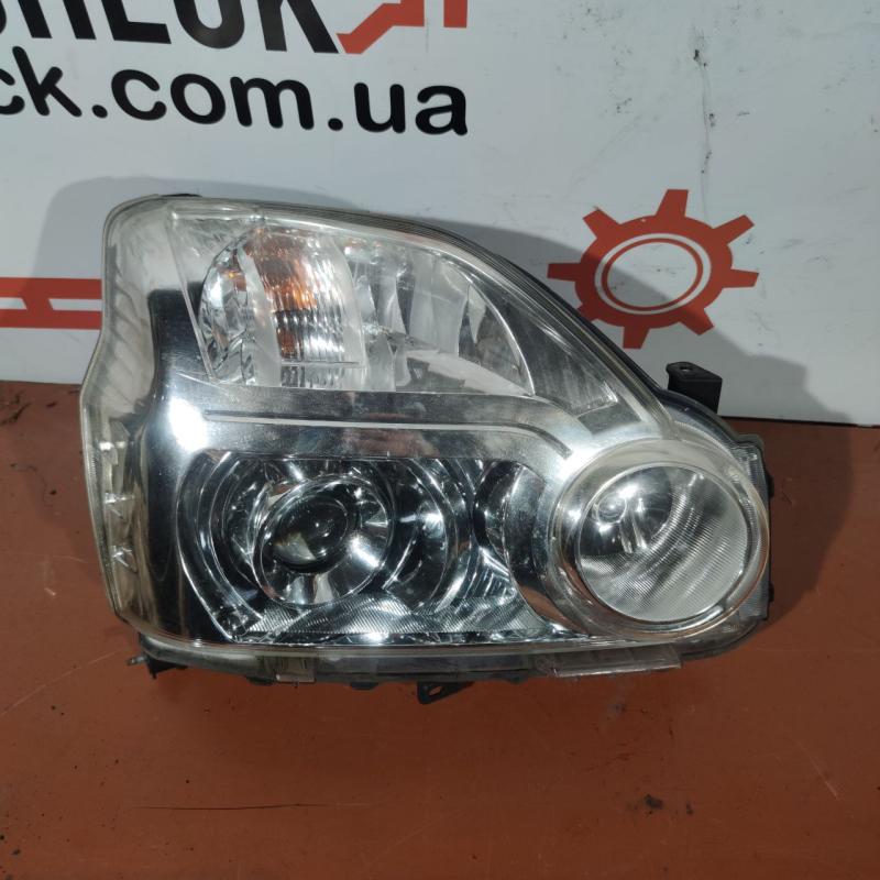 Фара правая Nissan X-Trail T31 2008 Внедорожник 2.0 дизель Б/У