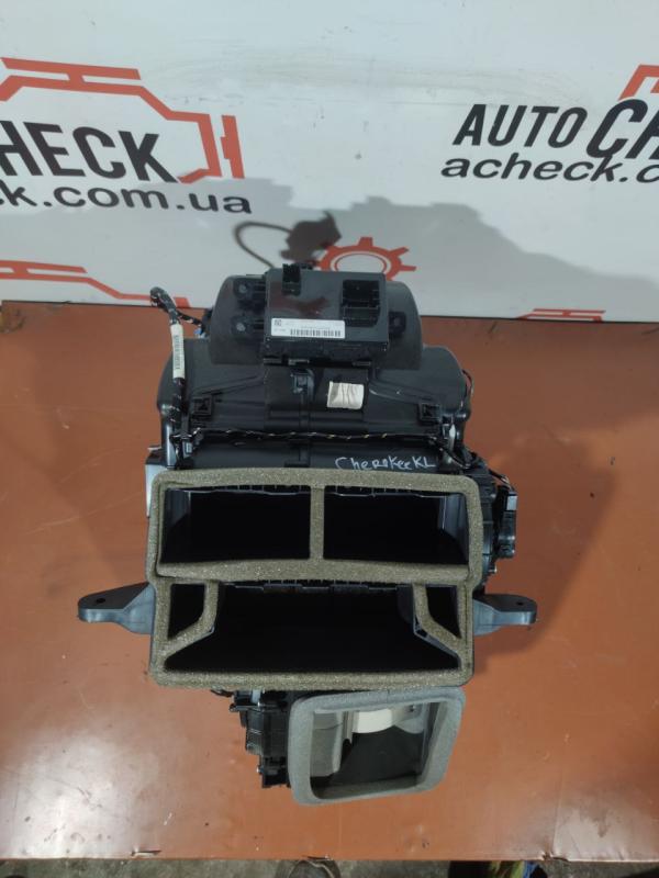 Корпус печки Jeep Cherokee Внедорожник 2.4