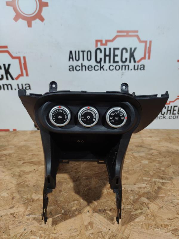 Блок управления климат-контролем Mitsubishi Lancer X 2007-2017 Седан 1.8 7820A116XA Б/У