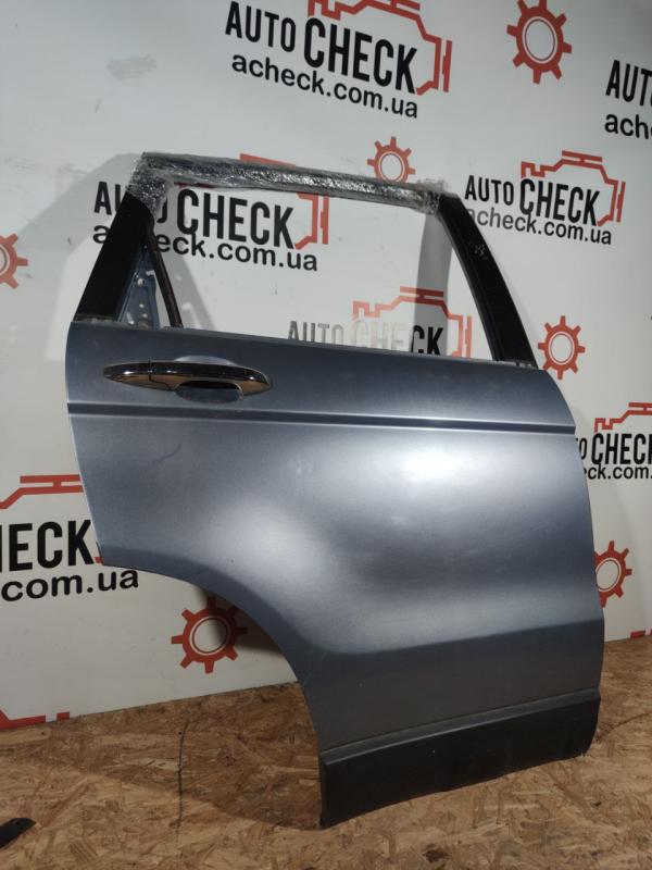 Дверь зп задняя правая Honda CR-V 3 2007-2012 Внедорожник 2.2 дизель контрактная