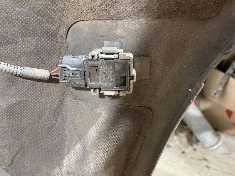 Парктроник LS 600 2007 Седан (2URFSE) 5000CC 32-VALVE DOHC EFI