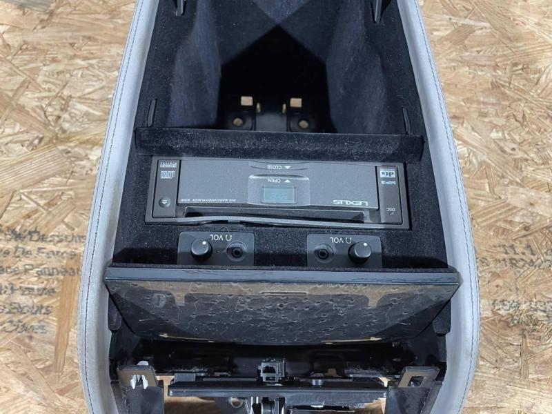 Подлокотник LS 460 2007 Седан 4.6