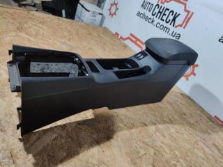 Подлокотник Mitsubishi Lancer X Седан 1.8 Подлокотник Mitsubishi Lancer X Седан 1.8