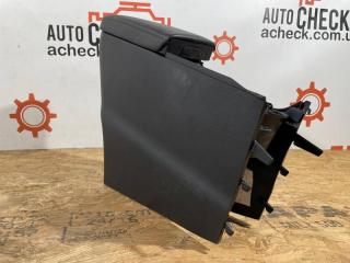 Центральная консоль CT 200 H F-Sport 2013 Хэтчбек 2ZR-FXE Центральная консоль CT 200 H F-Sport 2013 Хэтчбек 2ZR-FXE