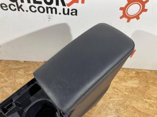 Центральная консоль CT 200 H F-Sport 2013 Хэтчбек 2ZR-FXE Центральная консоль CT 200 H F-Sport 2013 Хэтчбек 2ZR-FXE