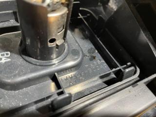 Подлокотник LS 460 2007 Седан 4.6 Подлокотник LS 460 2007 Седан 4.6