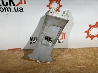 Накладка стойки правая Lexus LS 600 2007