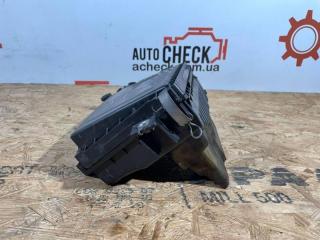 Корпус воздушного фильтра правый LS 600 2007 Седан (2URFSE) 5000CC 32-VALVE DOHC EFI Корпус воздушного фильтра правый LS 600 2007 Седан (2URFSE) 5000CC 32-VALVE DOHC EFI